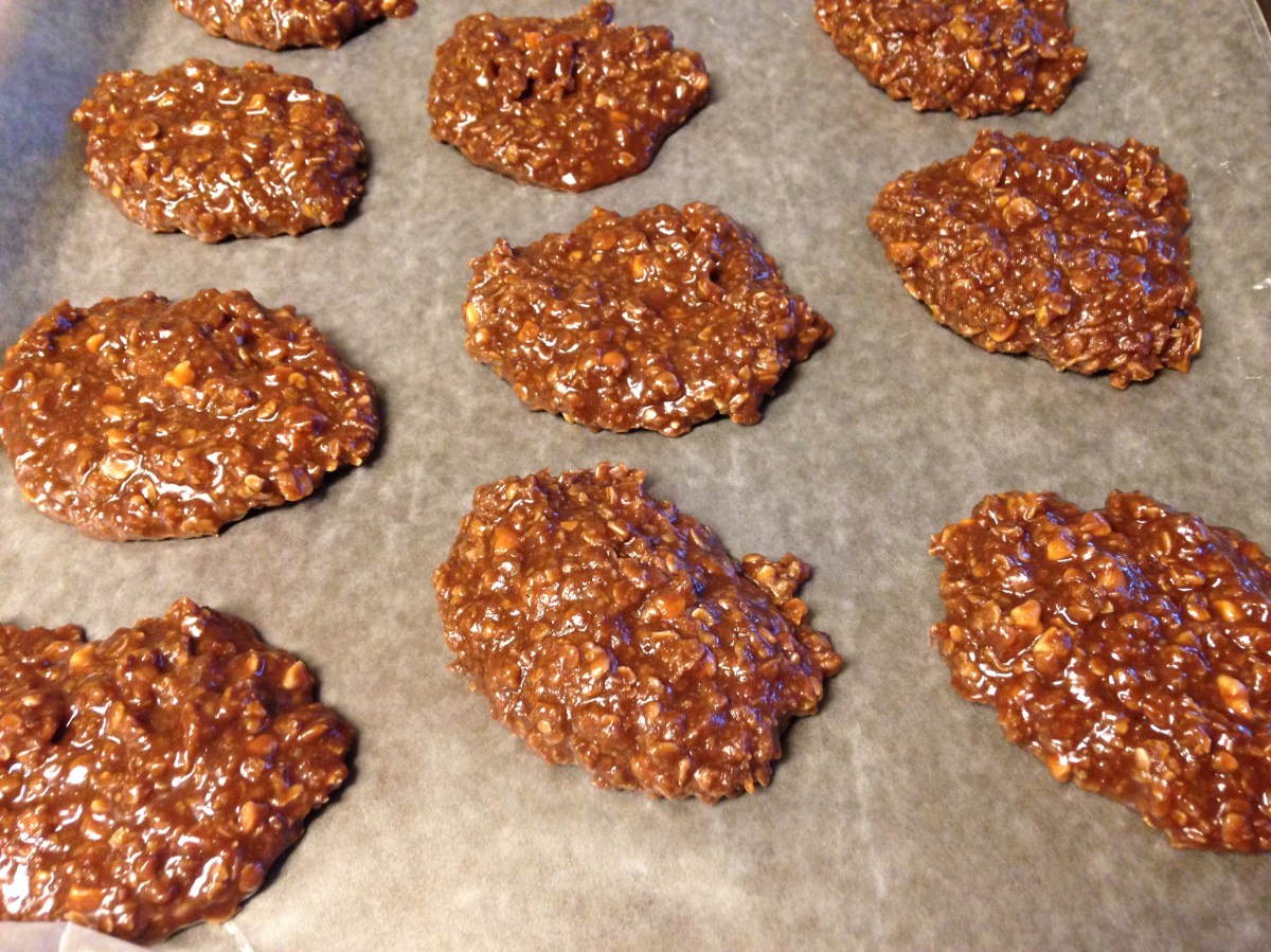 No-Bake Chocolate Oatmeal Cookies (a.k.a. Dinosaur&nbsp;Food)